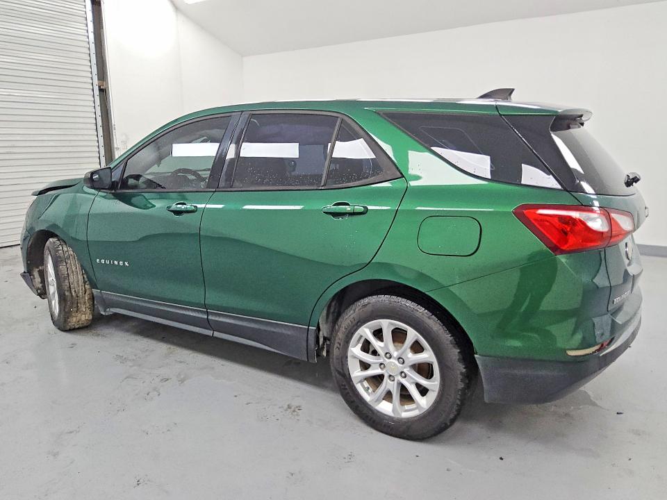 Photo 2 from auction – 2018 CHEVROLET EQUINOX with VIN 2GNAXHEV3J6311621