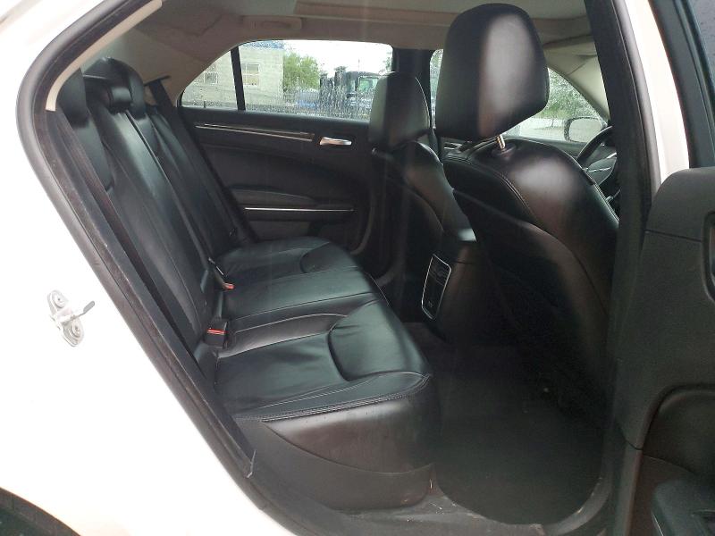 Photo 10 from auction – 2017 CHRYSLER 300 with VIN 2C3CCARG0HH534735