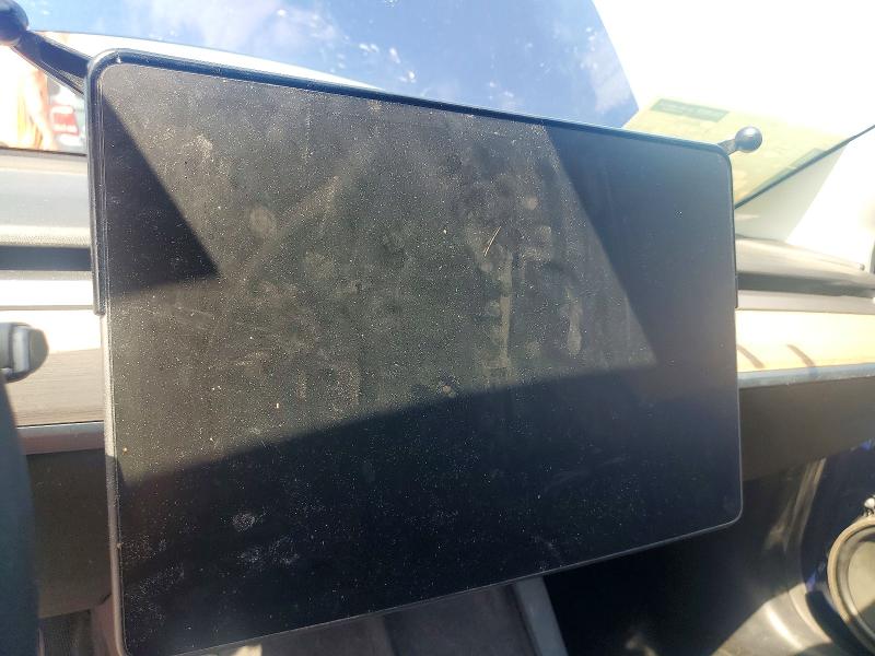 Photo 9 from auction – 2022 TESLA MODEL 3 with VIN 5YJ3E1EBXNF246691