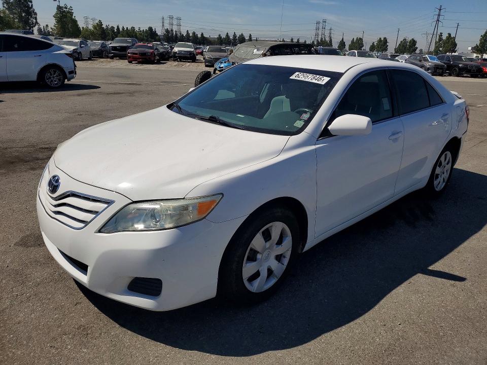 TOYOTA CAMRY 2010 with VIN 4T4BF3EK8AR074927 - Photo from auction
