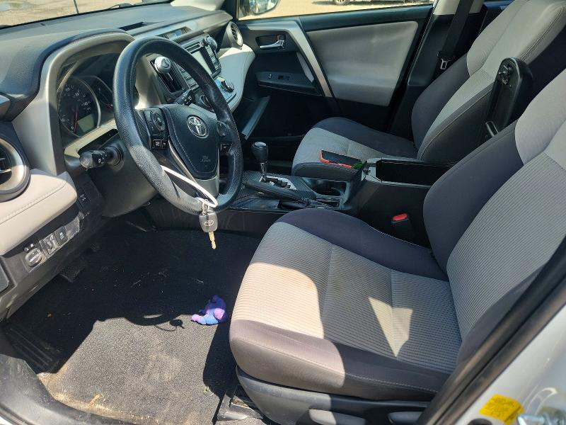 Foto 7 de la subasta – 2015 TOYOTA RAV4 con VIN JTMRFREV7FJ035538