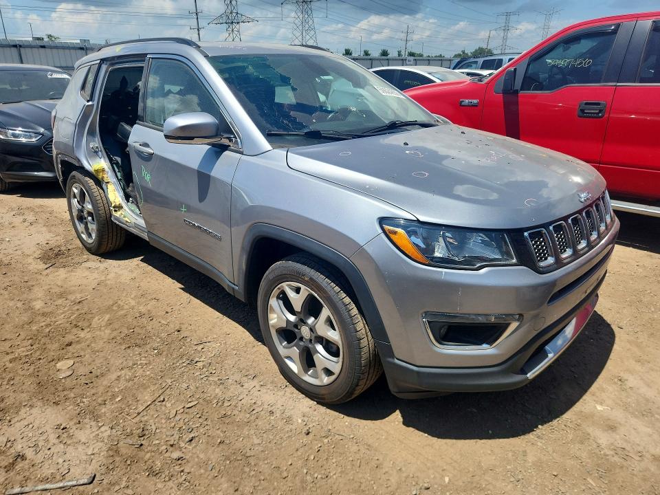 Photo 4 from auction – 2019 JEEP COMPASS with VIN 3C4NJCCB6KT675651