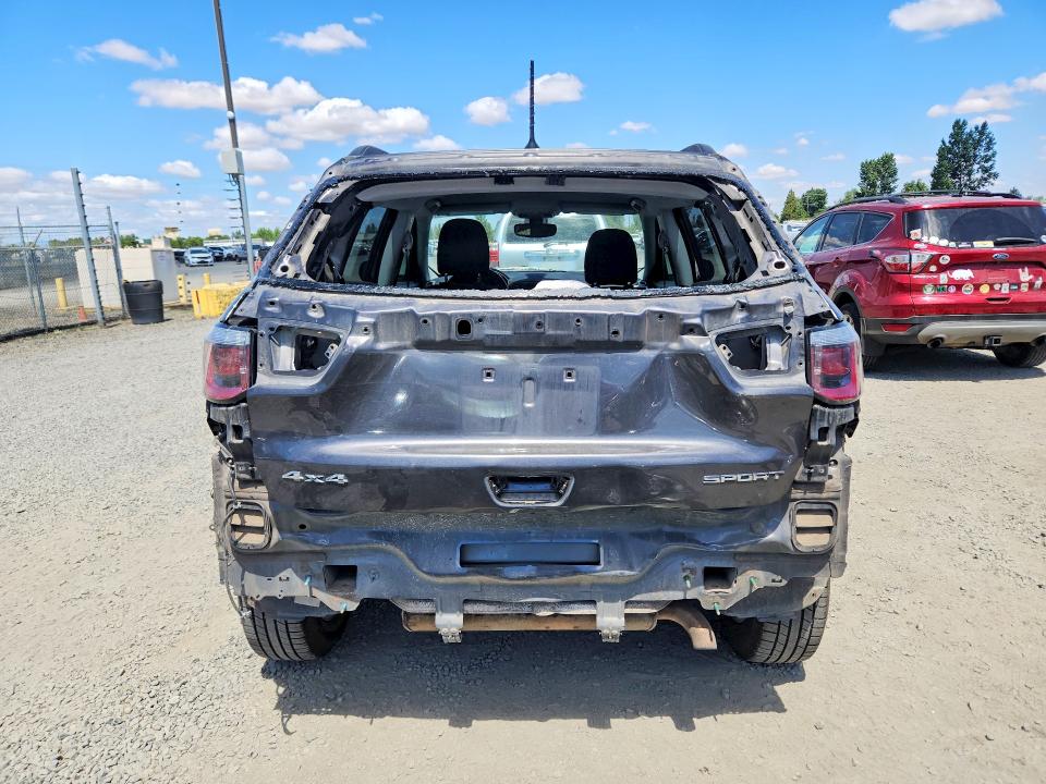 Photo 6 from auction – 2017 JEEP COMPASS with VIN 3C4NJDAB9HT647277