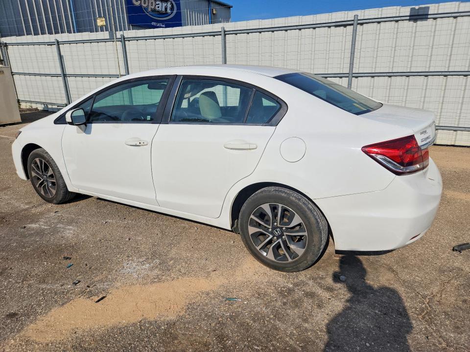 Photo 2 from auction – 2015 HONDA CIVIC with VIN 19XFB2F87FE095718