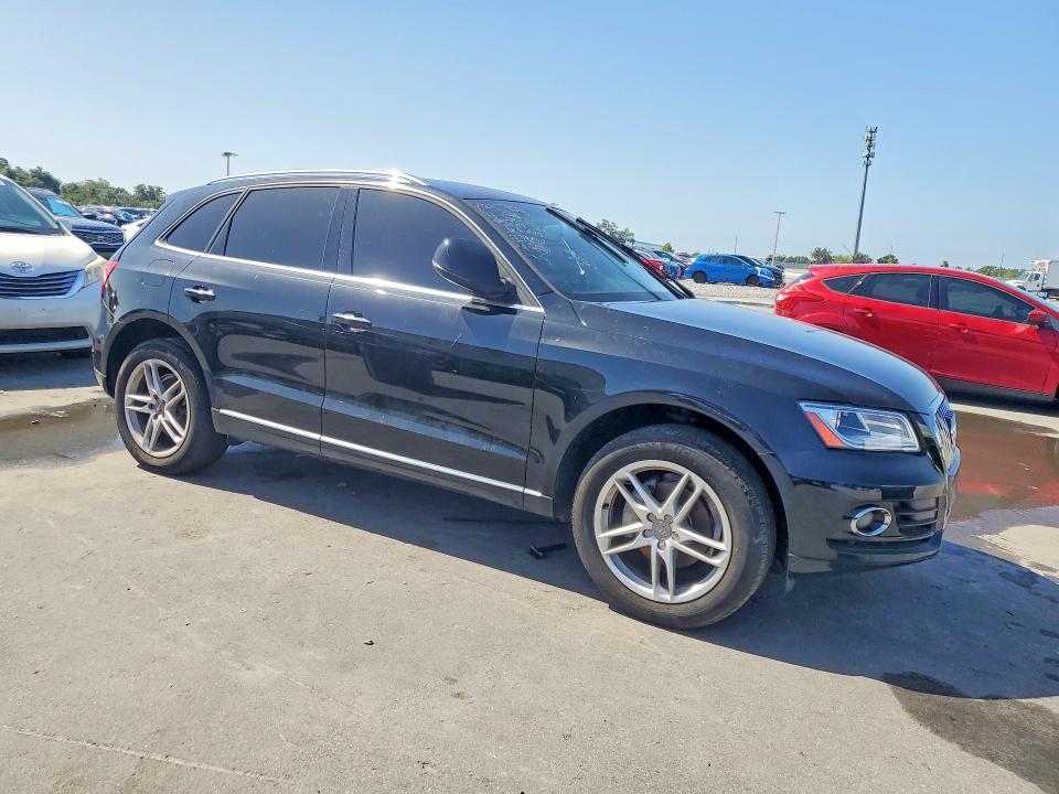 Zdjęcie 4 z aukcji – 2015 AUDI Q5 z VIN WA1CFAFP9FA015776
