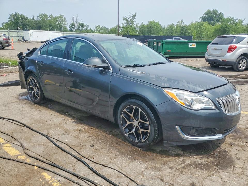 Photo 4 from auction – 2017 BUICK REGAL with VIN 2G4GL5EX1H9172897
