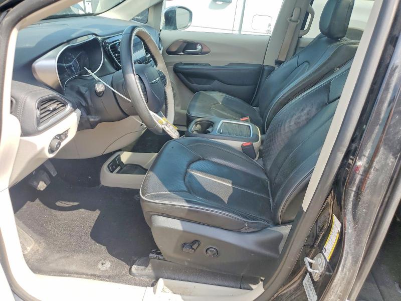 Photo 7 from auction – 2017 CHRYSLER PACIFICA with VIN 2C4RC1GG5HR670412