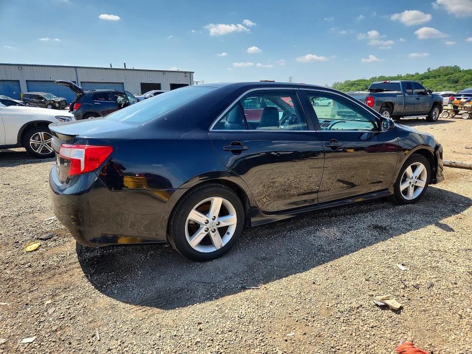 Photo 3 from auction – 2012 TOYOTA CAMRY with VIN 4T1BF1FK0CU034731