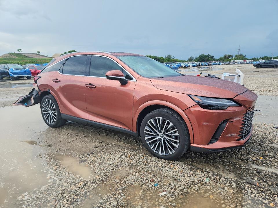 Photo 4 from auction – 2025 LEXUS RX 350 with VIN 2T2BAMBA9SC056624
