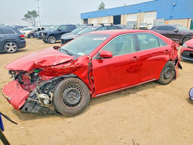 TOYOTA CAMRY 2014 with VIN 4T1BF1FK6EU811660 - Photo from auction