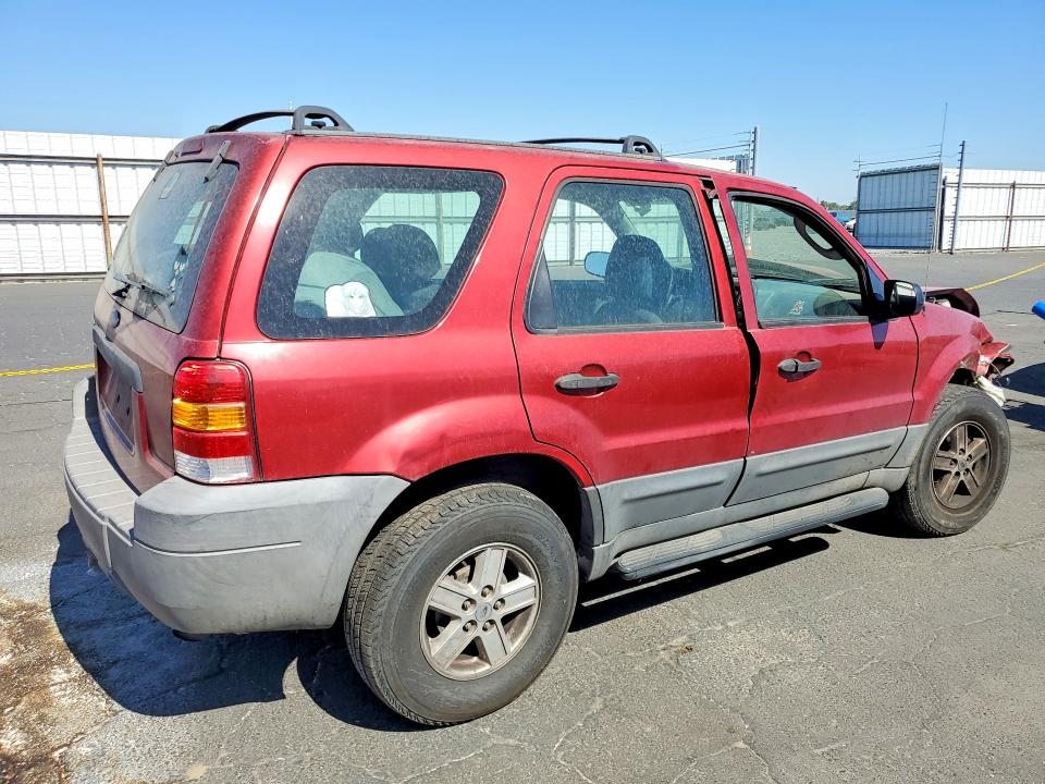 Photo 3 from auction – 2005 FORD ESCAPE with VIN 1FMYU02Z35KA29423