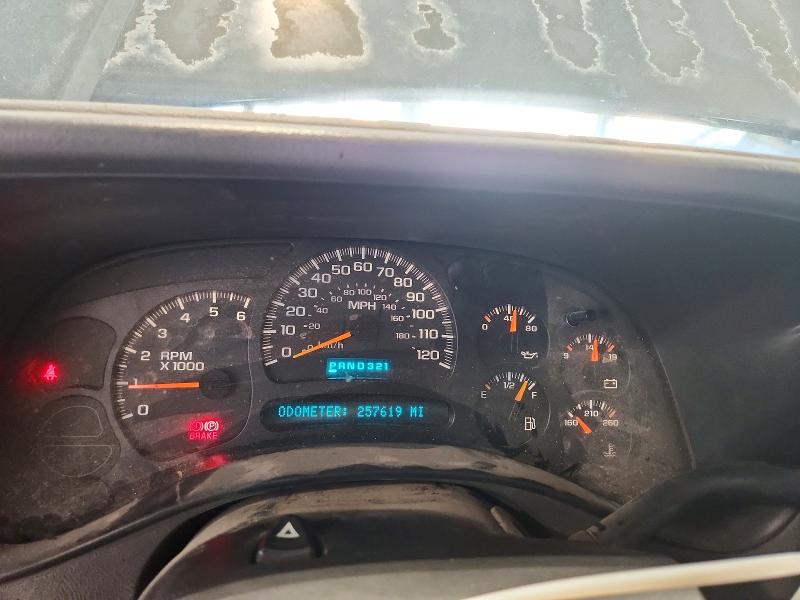 Photo 9 from auction – 2004 CHEVROLET SILVERADO with VIN 2GCEK13T441304597