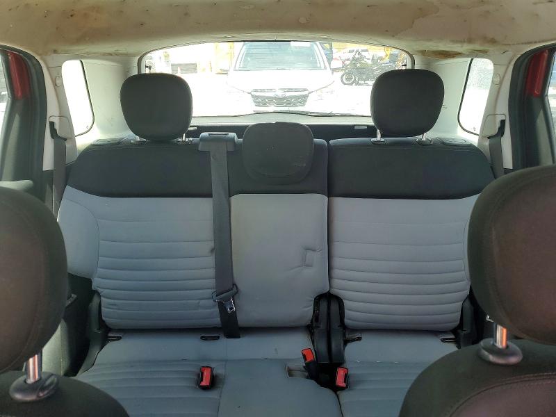 Photo 10 from auction – 2014 FIAT 500L with VIN ZFBCFABH0EZ019383