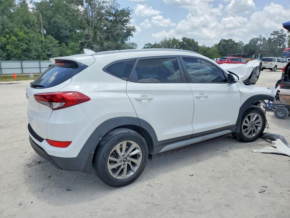 Photo 3 from auction – 2018 HYUNDAI TUCSON with VIN KM8J33A48JU669587