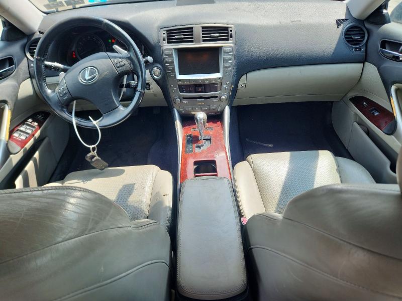 Photo 8 from auction – 2006 LEXUS IS with VIN JTHCK262865004979