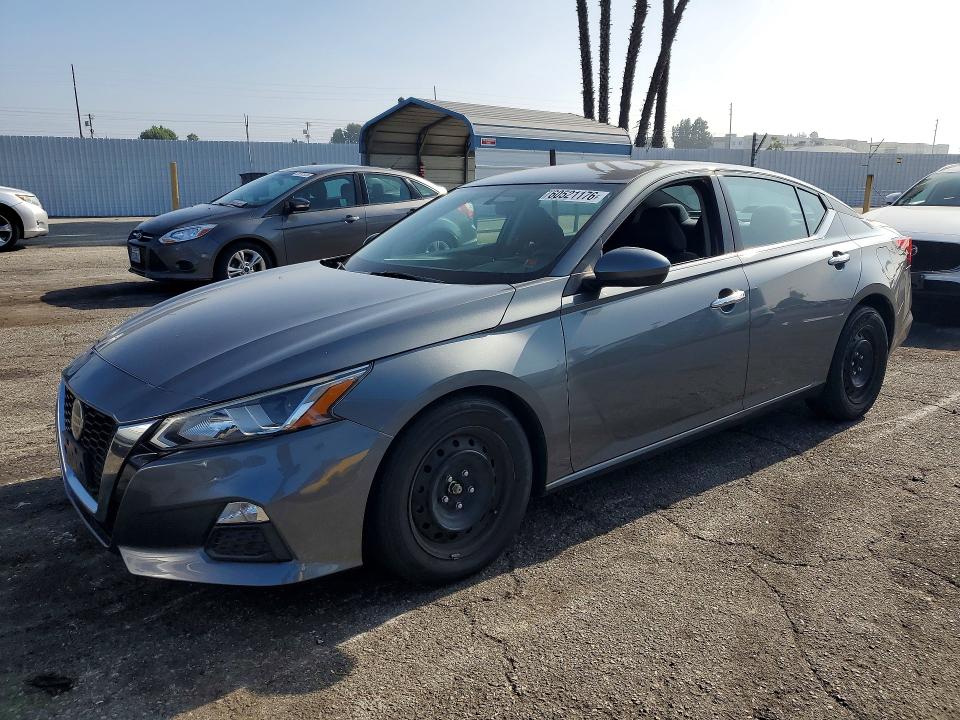 NISSAN ALTIMA 2020 with VIN 1N4BL4BVXLC144261 - Photo from auction