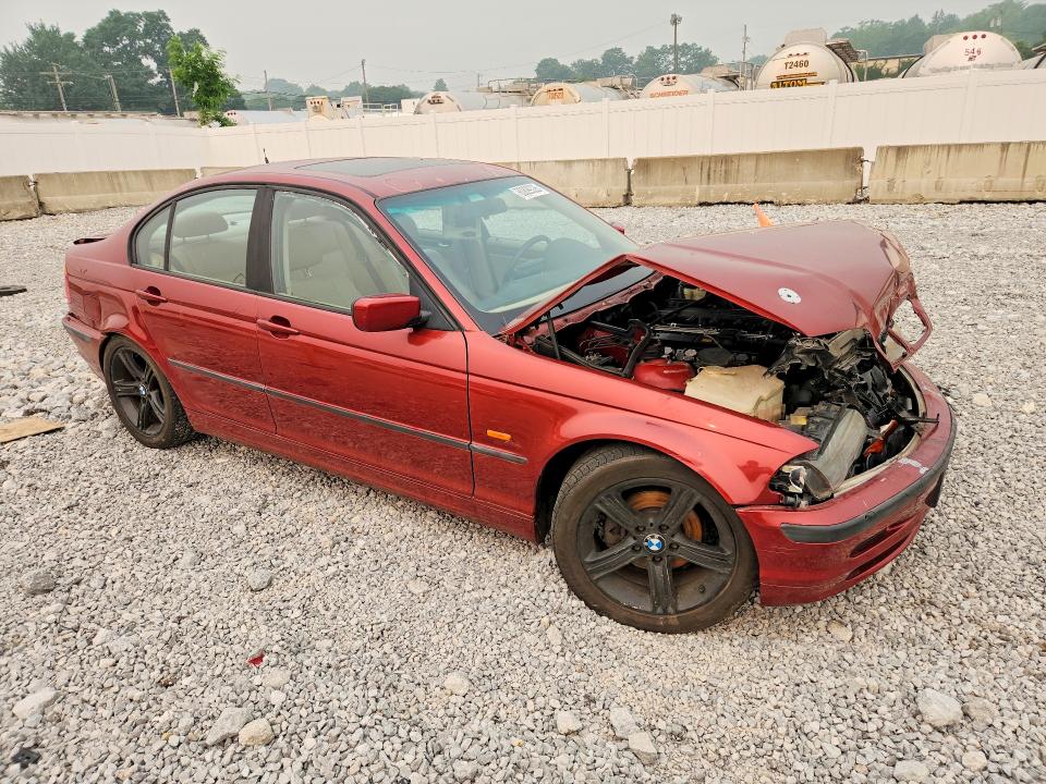 Photo 4 from auction – 2000 BMW 323 with VIN WBAAM3345YFP72556