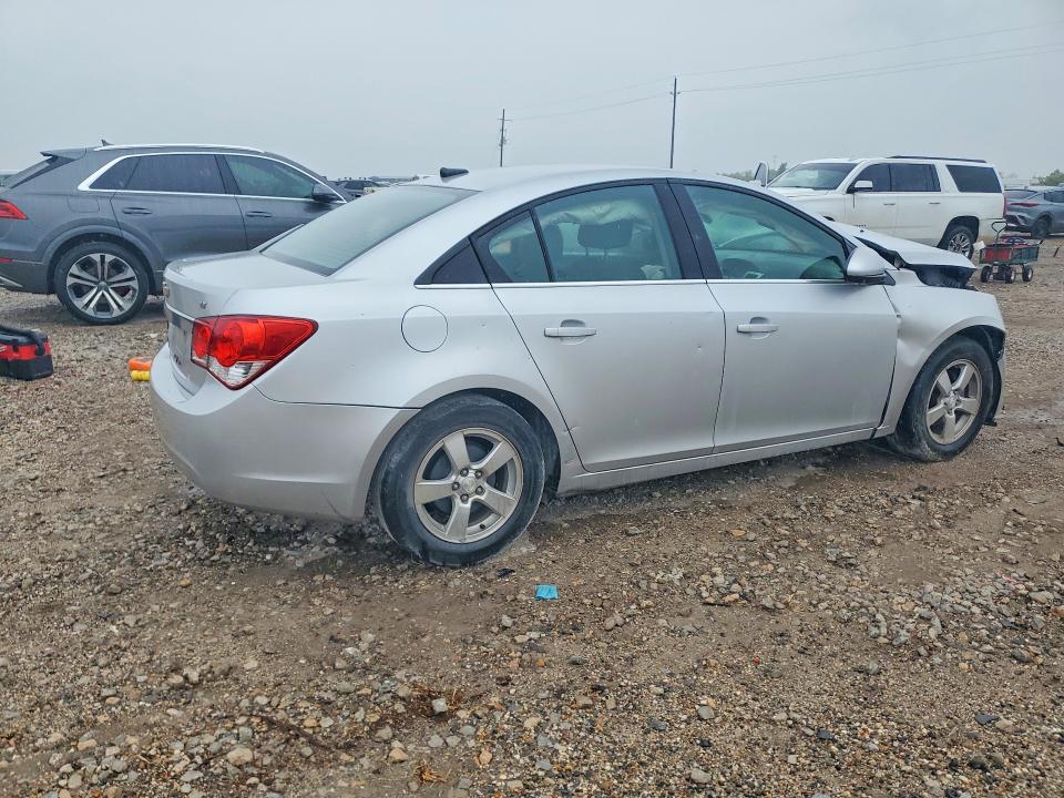 Photo 3 from auction – 2012 CHEVROLET CRUZE with VIN 1G1PF5SC9C7248365