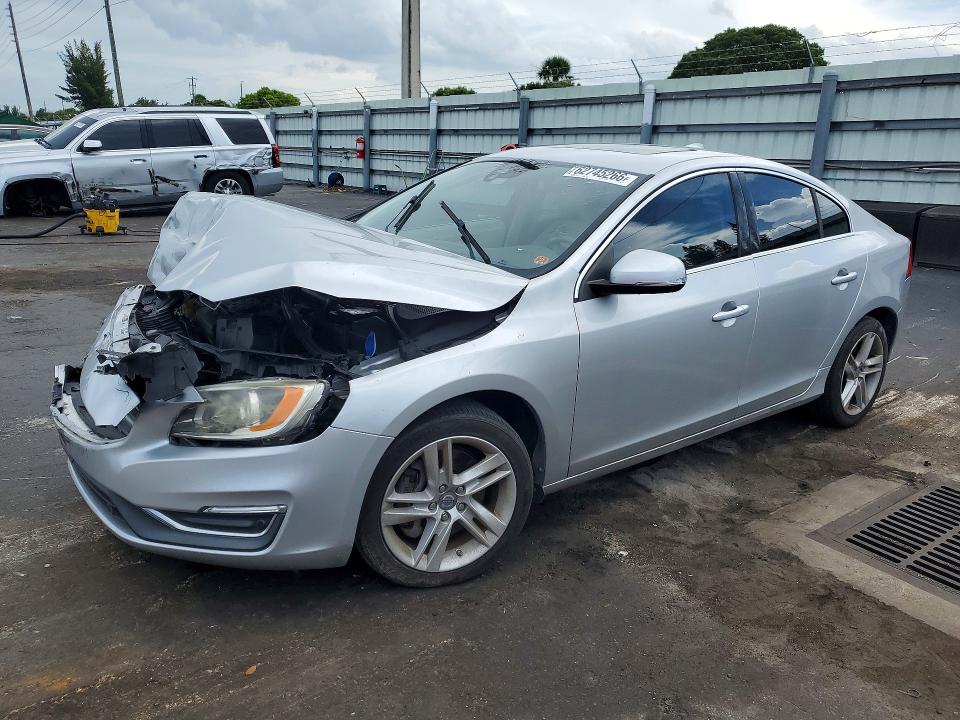 VOLVO S60 2014 with VIN YV1612FS7E2290478 - Photo from auction