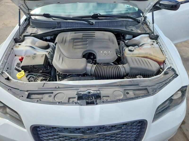 Photo 11 from auction – 2022 CHRYSLER 300 with VIN 2C3CCAAG1NH268343