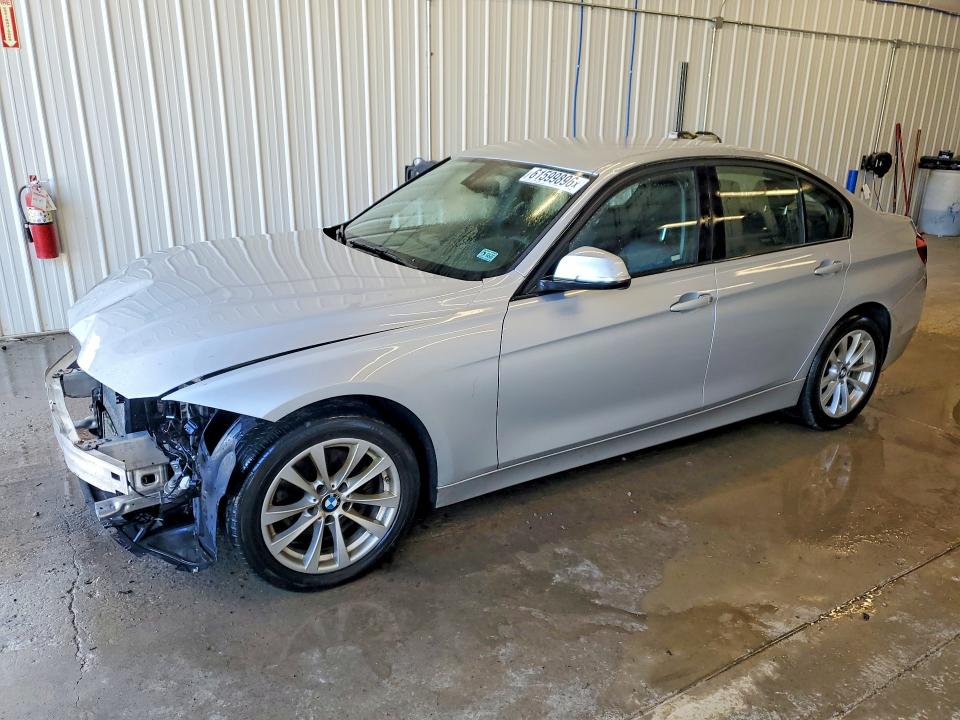 BMW 320 2018 with VIN WBA8E5G51JNU45626 - Photo from auction