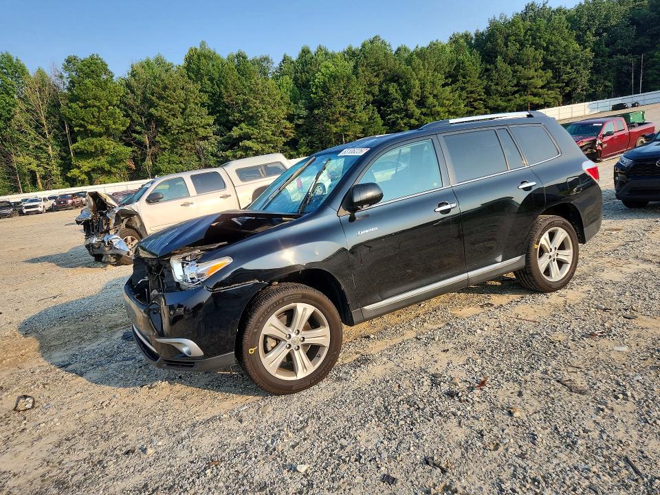 TOYOTA HIGHLANDER 2013 with VIN 5TDYK3EHXDS139570 - Photo from auction