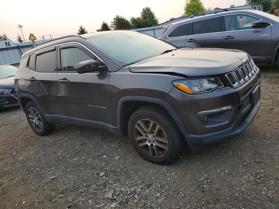 Фото 4 с аукциона – 2018 JEEP COMPASS с VIN 3C4NJDBB8JT178669