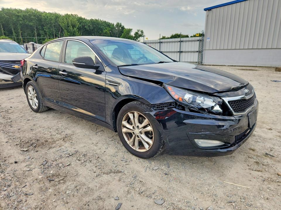 Photo 4 from auction – 2013 KIA OPTIMA with VIN 5XXGM4A71DG223724