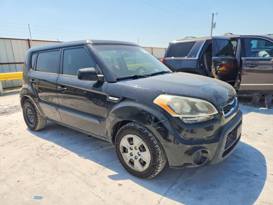 Photo 4 from auction – 2012 KIA SOUL with VIN KNDJT2A54C7745721