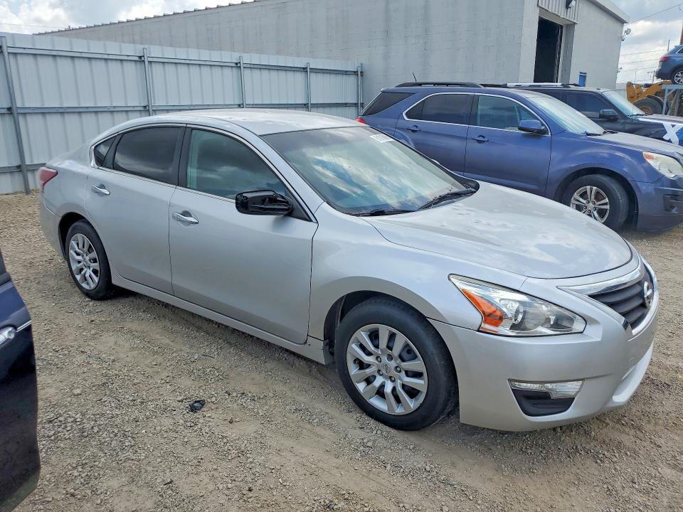 Photo 4 from auction – 2013 NISSAN ALTIMA with VIN 1N4AL3AP0DN419666