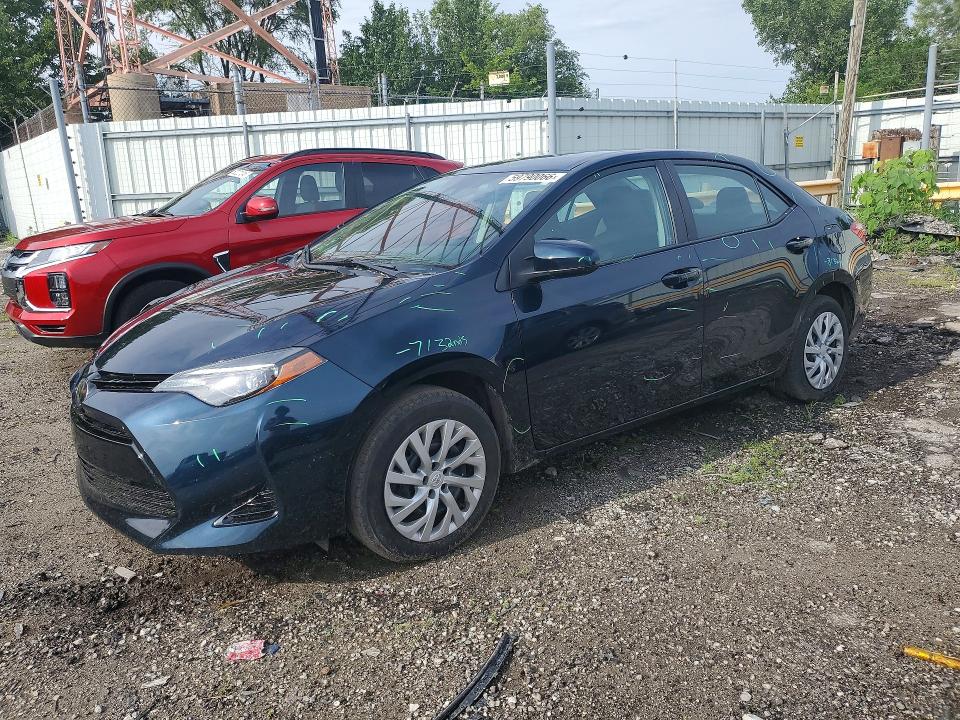 2017 TOYOTA COROLLA - Търг №59790066