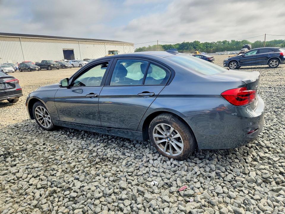 Photo 2 from auction – 2018 BMW 320 with VIN WBA8E5G57JNV01892
