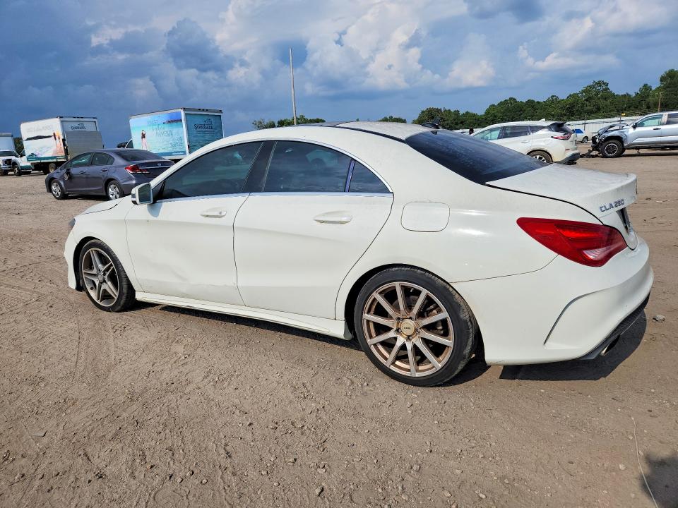 Photo 2 from auction – 2014 MERCEDES-BENZ CLA with VIN WDDSJ4EB6EN052465