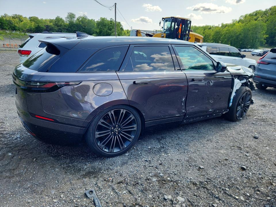 Photo 3 from auction – 2026 LAND ROVER RANGE ROVER VELAR with VIN SALYL2EX1TA826312