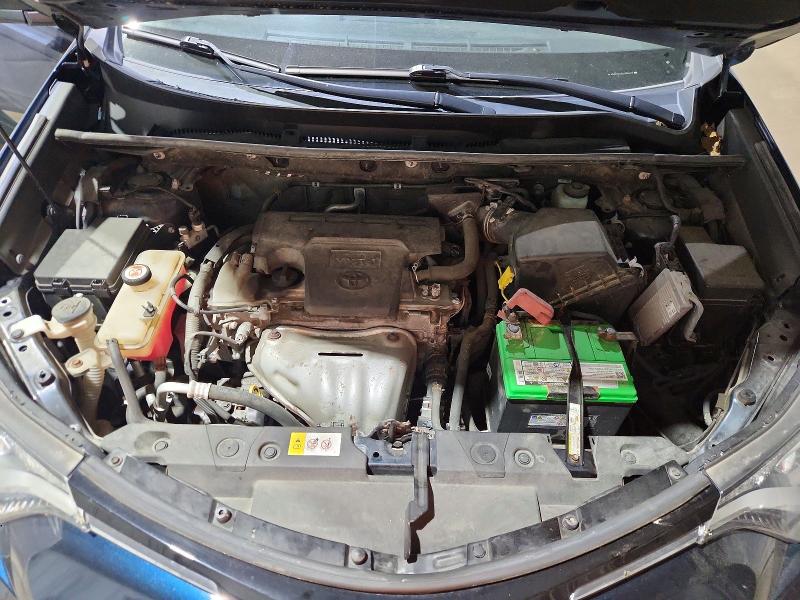 Photo 12 from auction – 2017 TOYOTA RAV4 with VIN JTMRFREV8HJ702507