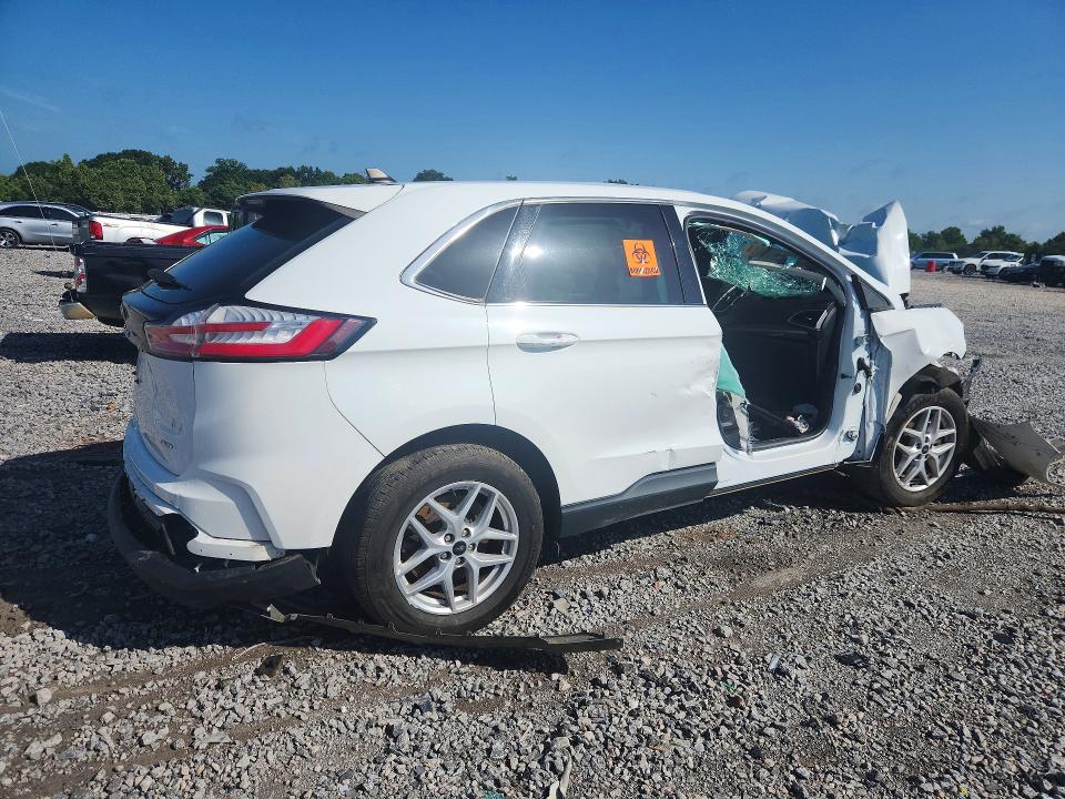 Photo 3 from auction – 2023 FORD EDGE with VIN 2FMPK4J98PBA28999