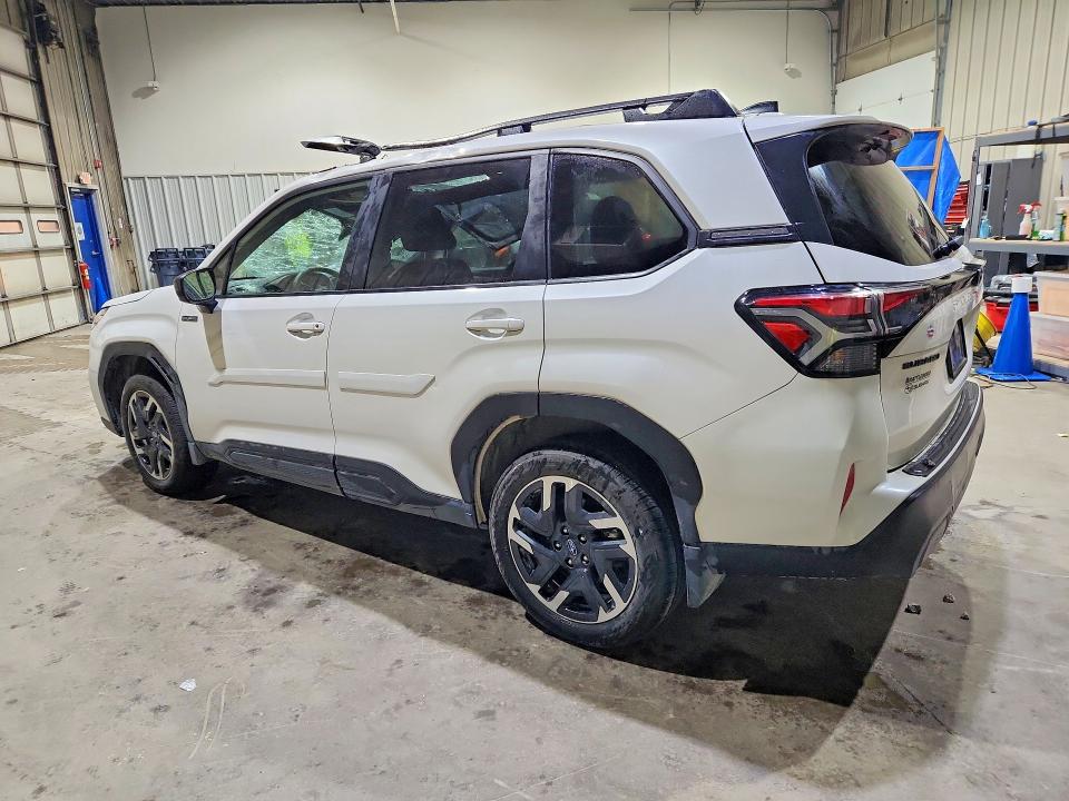 Photo 2 from auction – 2025 SUBARU FORESTER with VIN JF2SLSED8SH438391