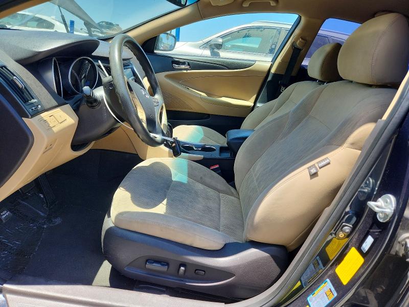 Photo 7 from auction – 2011 HYUNDAI SONATA with VIN 5NPEB4ACXBH263375