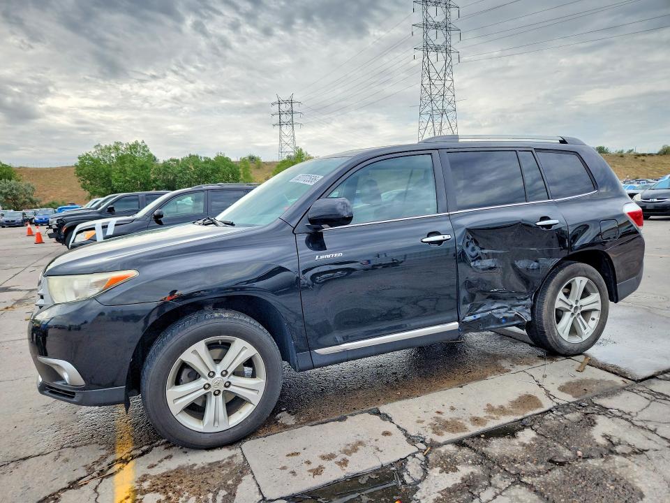 TOYOTA HIGHLANDER 2012 with VIN 5TDDK3EH7CS160342 - Photo from auction