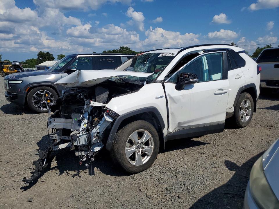 Photo 1 from auction – 2021 TOYOTA RAV4 with VIN 4T3RWRFVXMU030010