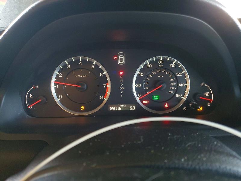 Photo 9 from auction – 2011 HONDA ACCORD with VIN 1HGCP2F31BA118773