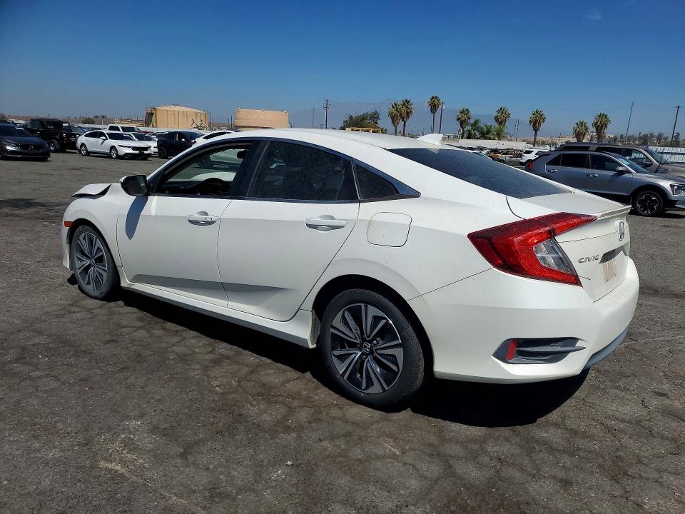 Photo 2 from auction – 2017 HONDA CIVIC with VIN 19XFC1F34HE020246