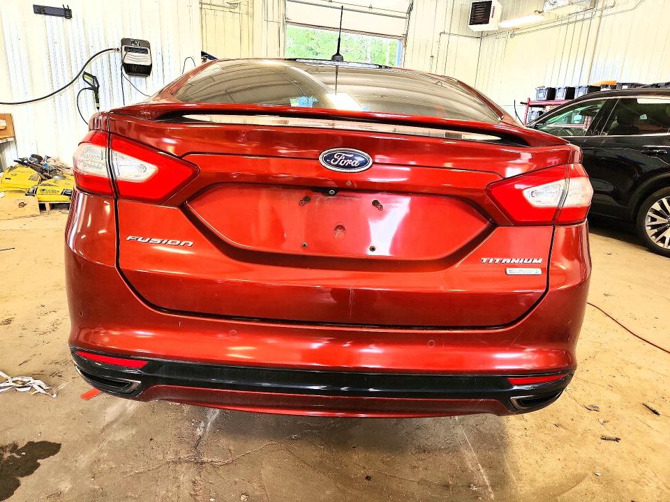 Photo 6 from auction – 2014 FORD FUSION with VIN 3FA6P0K92ER204796