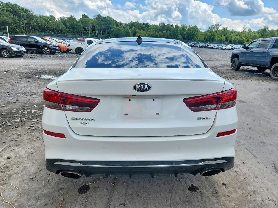 Photo 6 from auction – 2019 KIA OPTIMA with VIN 5XXGV4L28KG308233