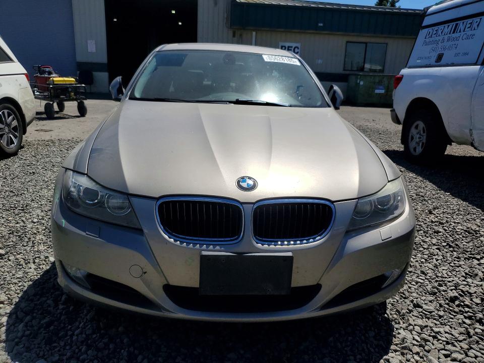 Photo 5 from auction – 2011 BMW 328 with VIN WBAPH5G5XBNM82761