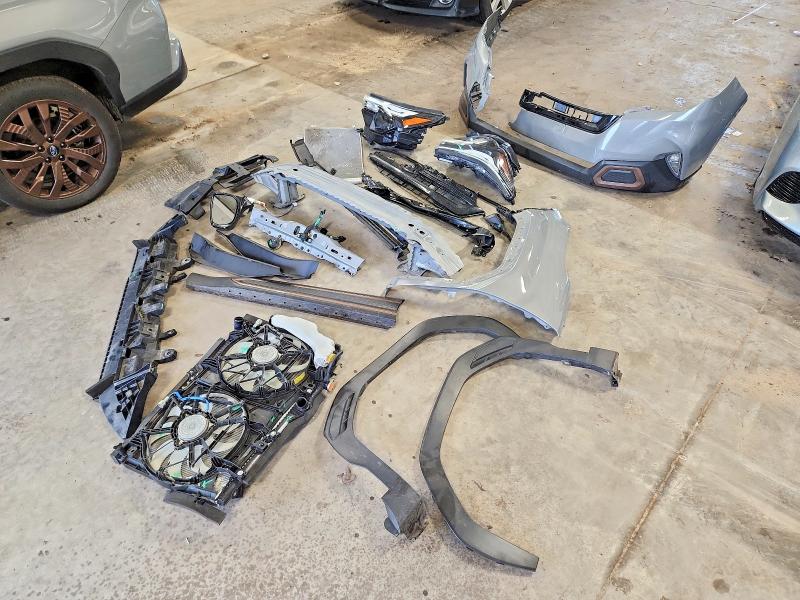 Photo 13 from auction – 2025 SUBARU FORESTER with VIN JF2SLDHC5SH598517