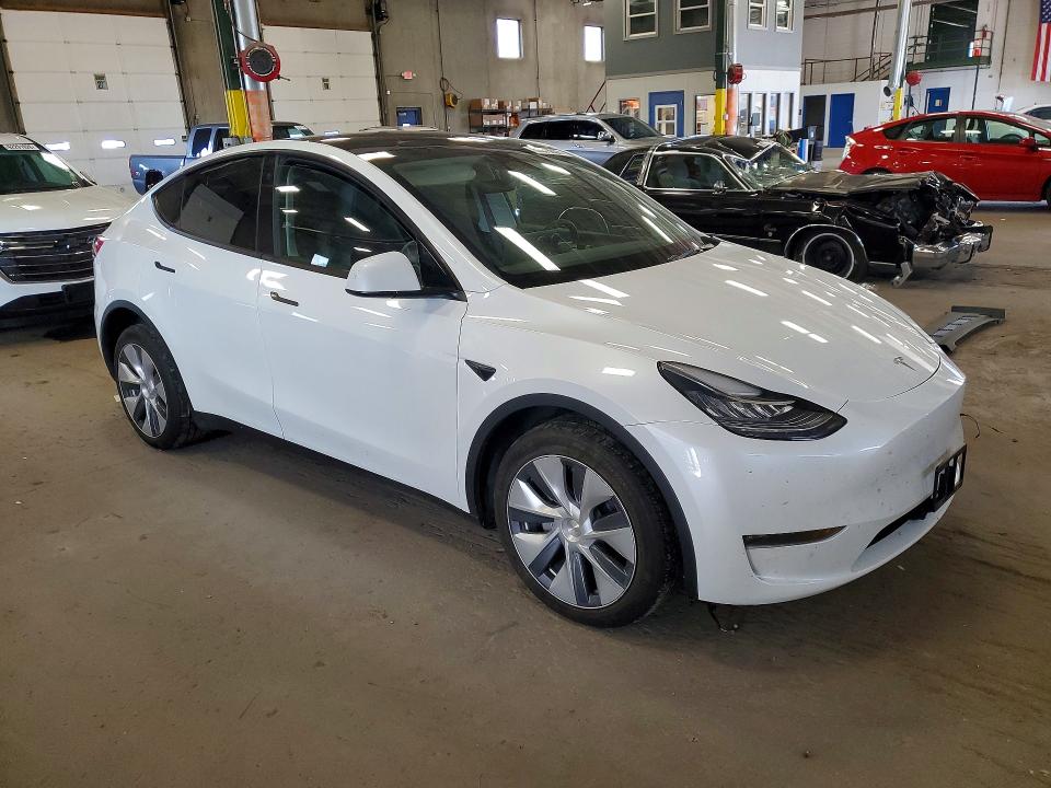 Photo 4 from auction – 2023 TESLA MODEL Y with VIN 7SAYGDEE6PA076103