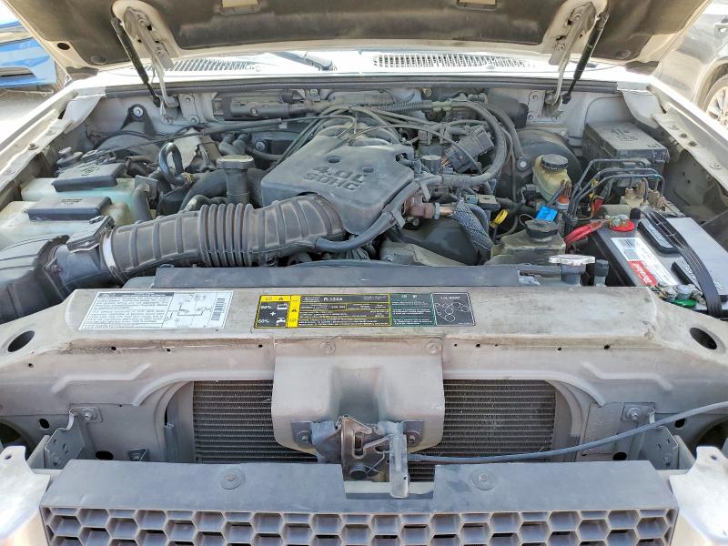 Photo 11 from auction – 2002 FORD EXPLORER with VIN 1FMYU60E72UD38380