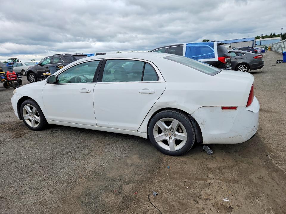 Photo 2 from auction – 2011 CHEVROLET MALIBU with VIN 1G1ZA5EU2BF194231