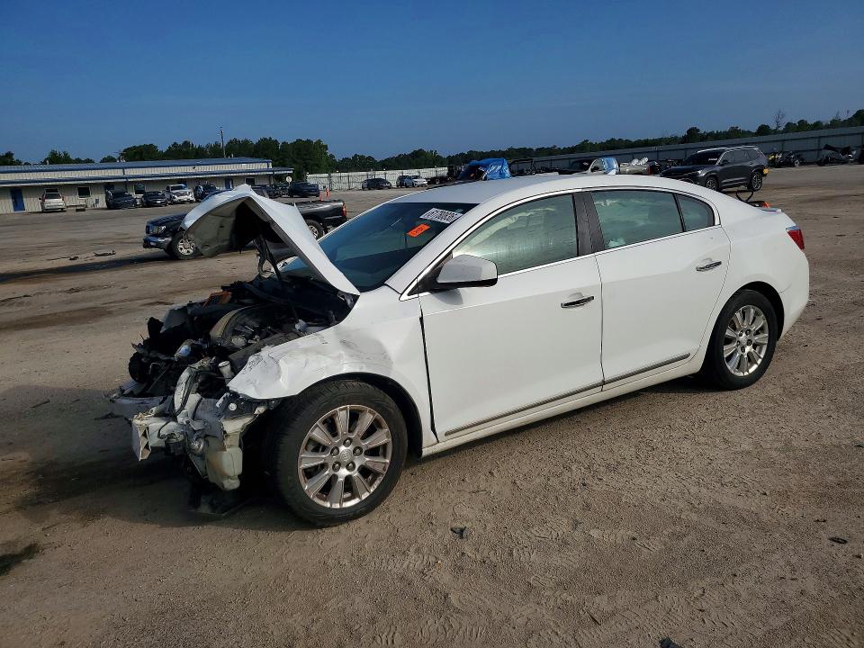 2011 BUICK LACROSSE - Търг №61780836